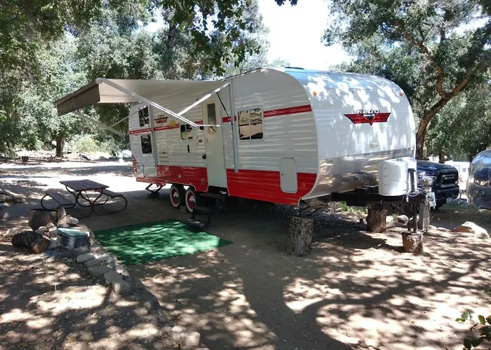 Oak Knoll Village