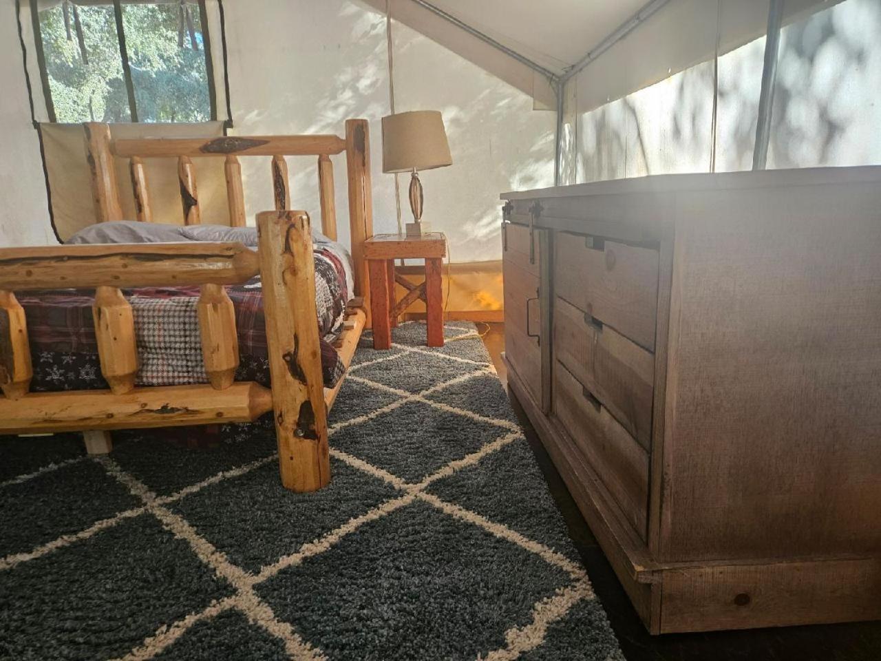 Oak Knoll Village Camping