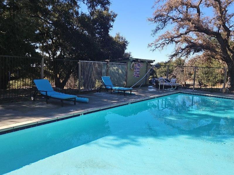 Oak Knoll Village 4*